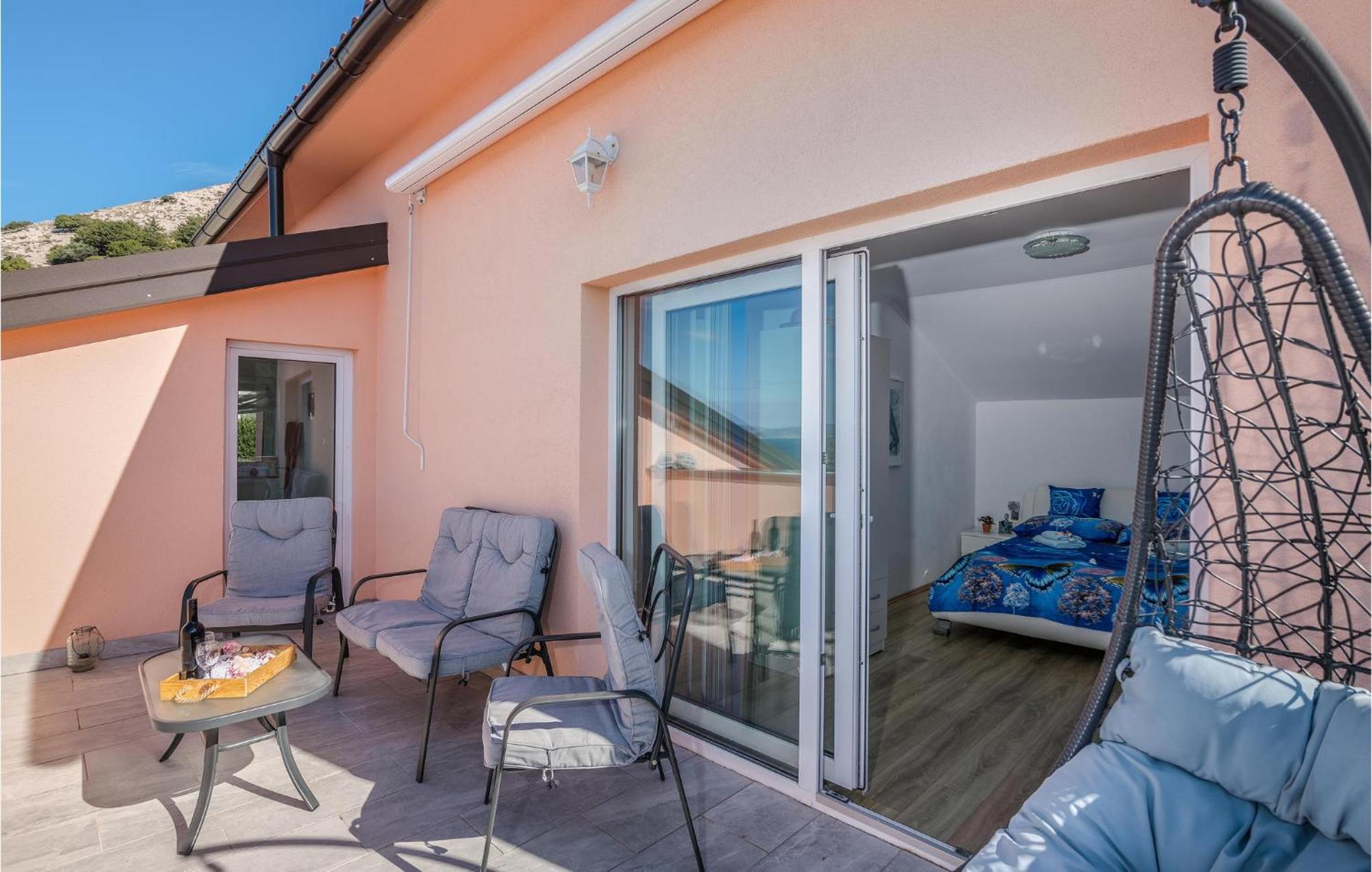 Nice Apartment In Stara Baska With Kitchen Exterior foto